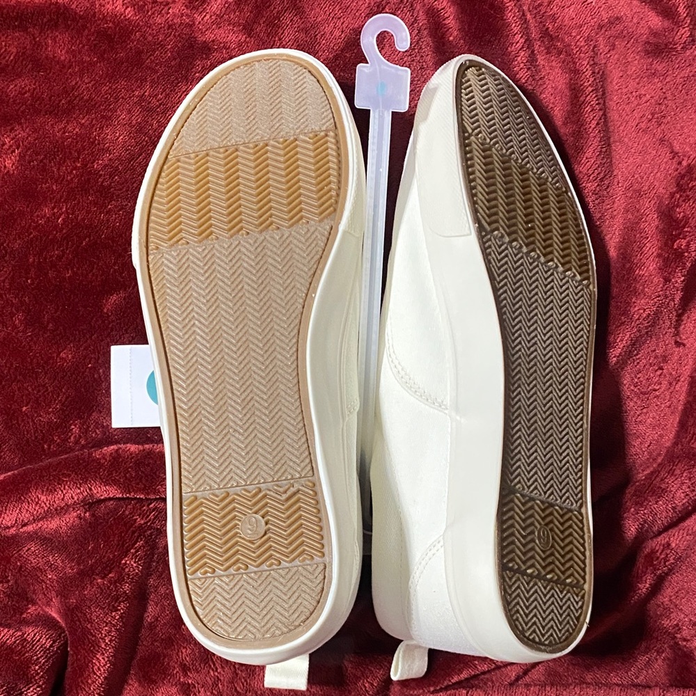 Goodfellow & Co Cream Sneakers - Picture 4 of 7